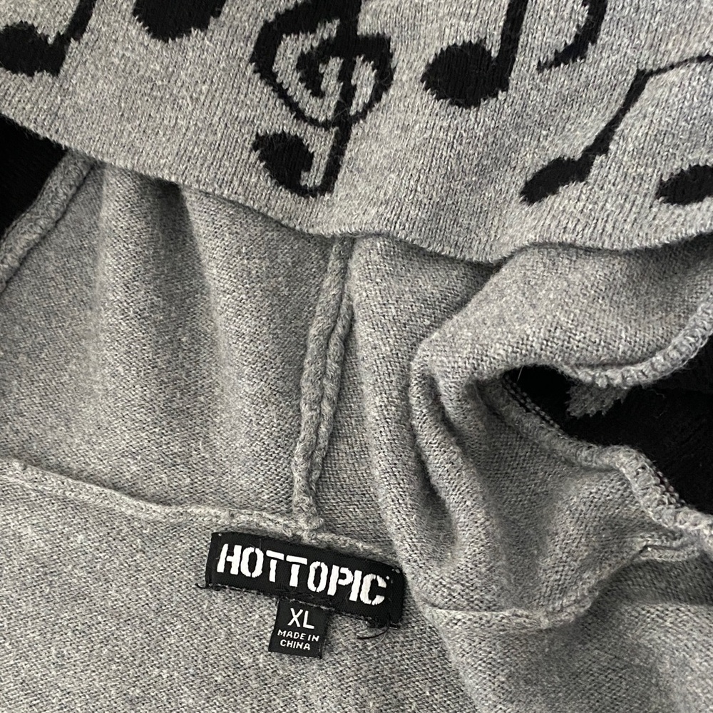 Hot Topic Hooded Sweater Cardigan Flyaway Music Notes Gray Black XL - Picture 9 of 9
